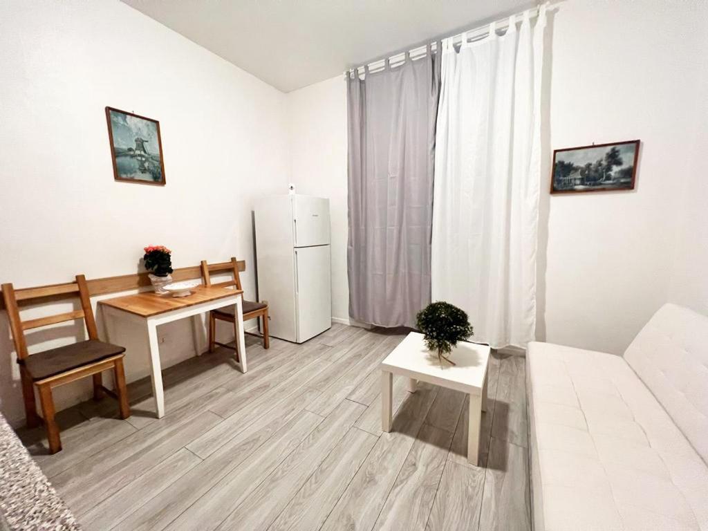 Ferienwohnung Savona Magnifico Sole Mare 150 M Wifi Climatcontrol Exterior foto